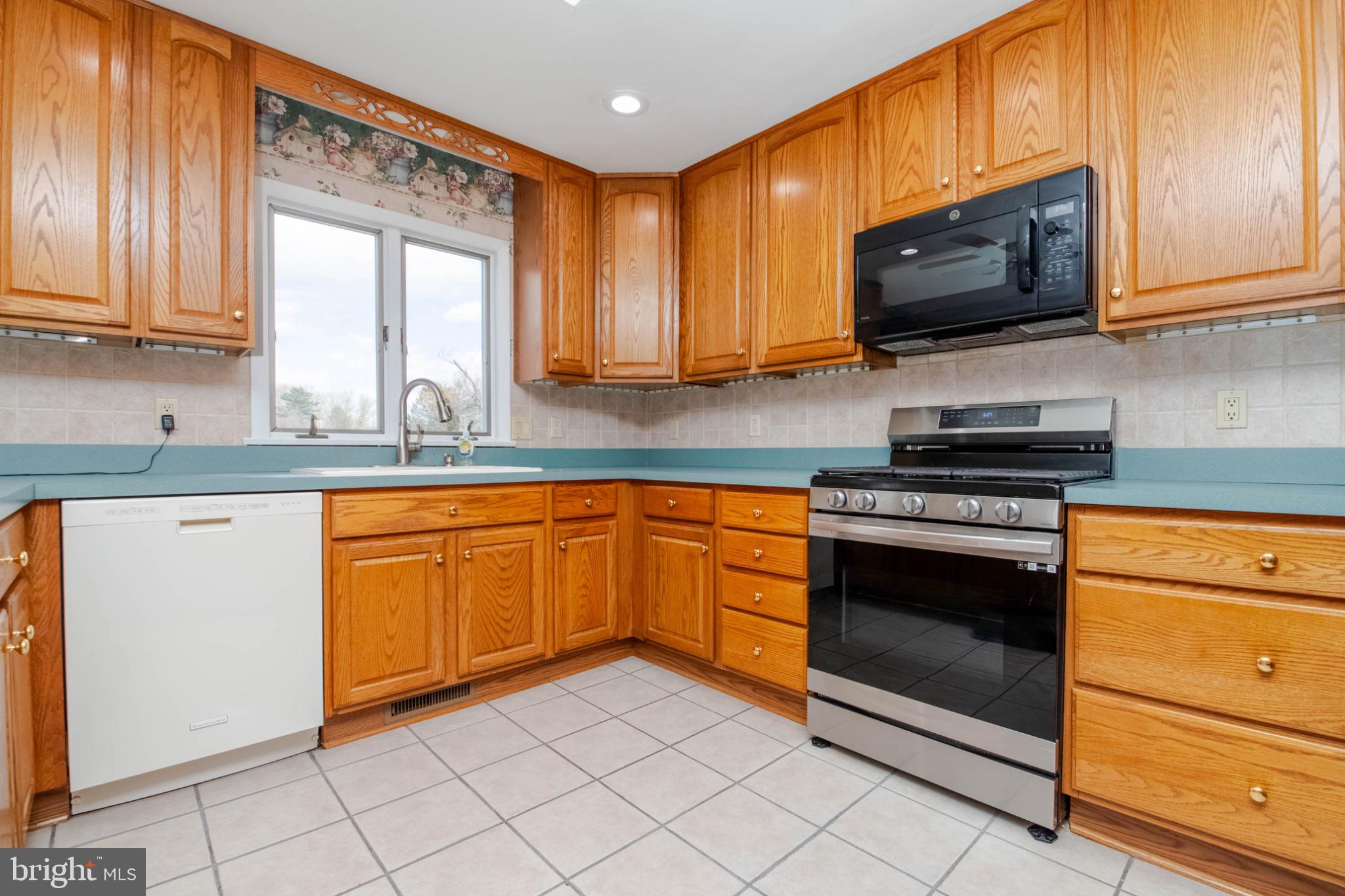 1909 Nelson Mill Road Jarrettsville, MD 21084 - Photo 22 of 65 Bright kitchen with oak cabinetry.