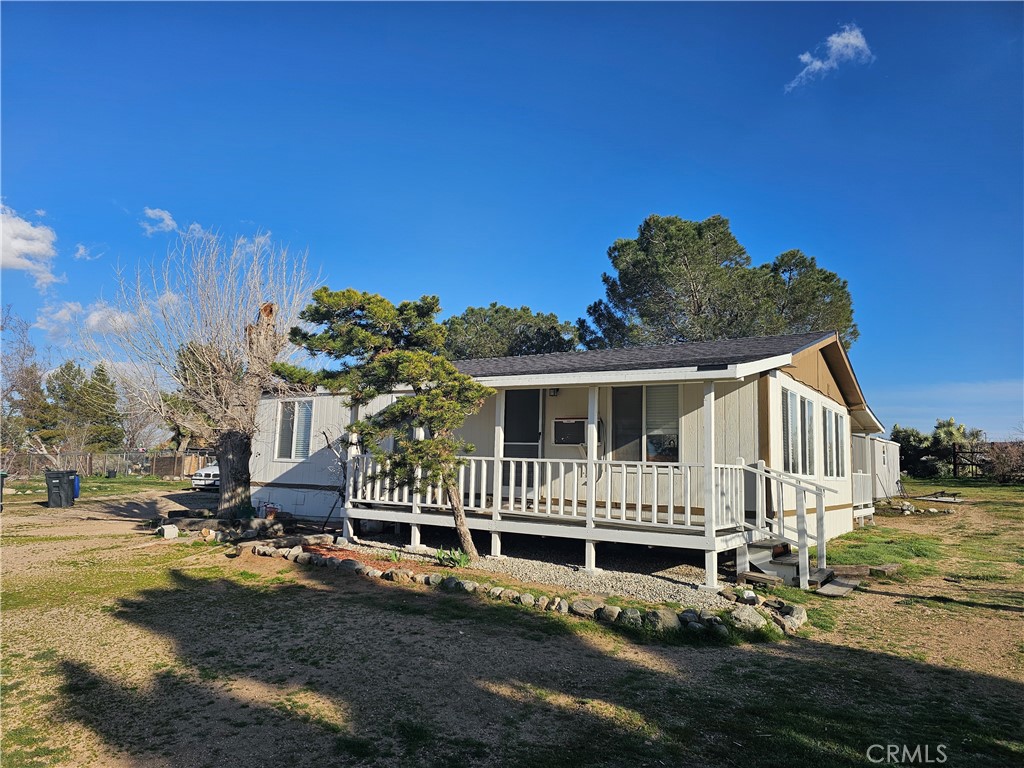 9878 Wilson Ranch Road Phelan, CA 92371 - Photo 2 of 27