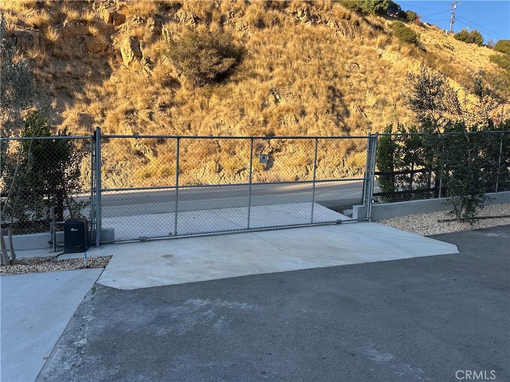 7300 Santa Susana Pass Road Simi Valley, CA 93063 - Photo 24 of 36