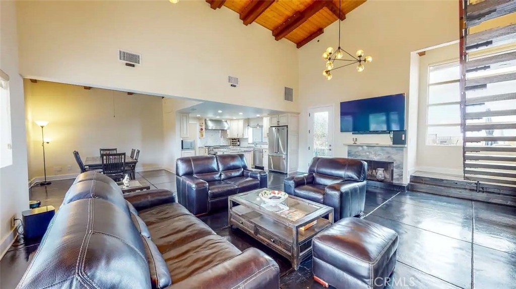 7300 Santa Susana Pass Road Simi Valley, CA 93063 - Photo 28 of 36