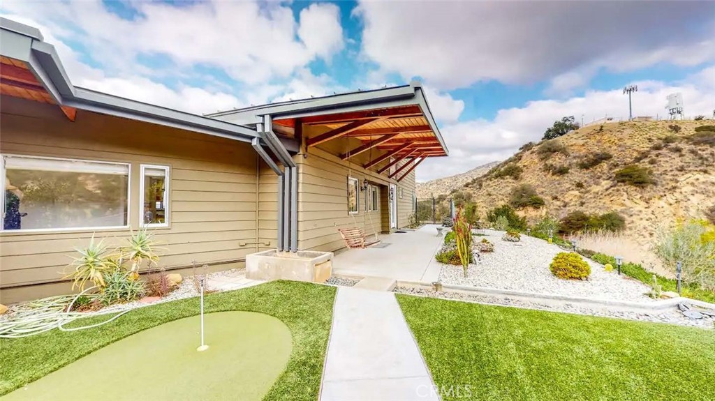 7300 Santa Susana Pass Road Simi Valley, CA 93063 - Photo 5 of 36