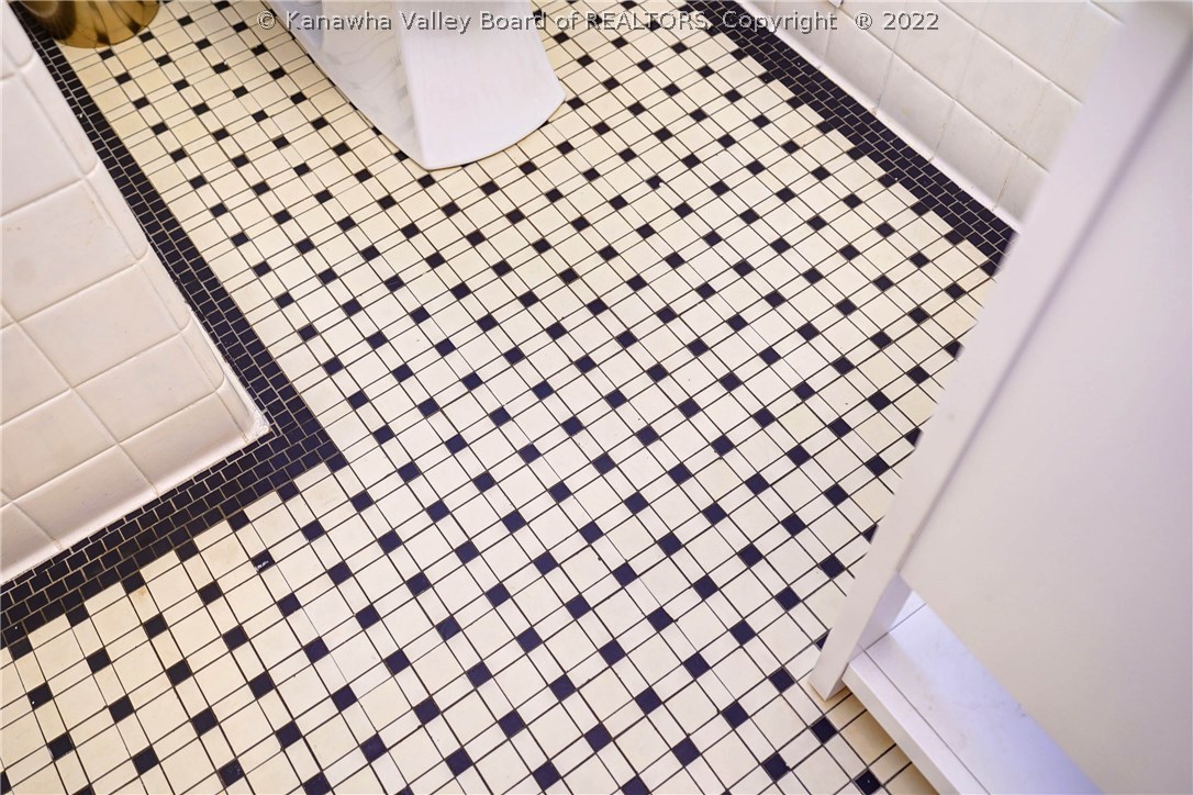 1507 Chafton Road Charleston, WV 25314 - Photo 12 of 38 Gallery Image 12