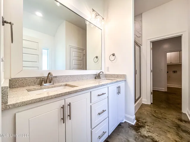 $289,200 | 961 Riverside Lane, Pearl, MS 39208