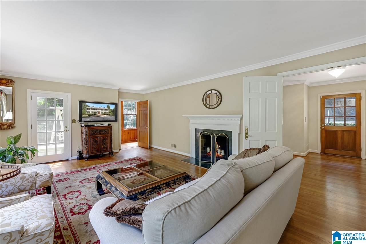 3231 Pine Ridge Road Birmingham, AL 35213 - Photo 7 of 49 Gallery Image 7