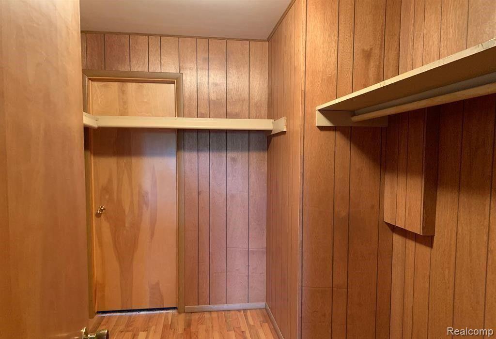 1571 North Hickory Road Owosso, MI 48867 - Photo 30 of 39