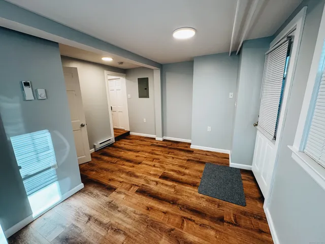 $1,400 | 45 Church Street, Groton, CT 06340