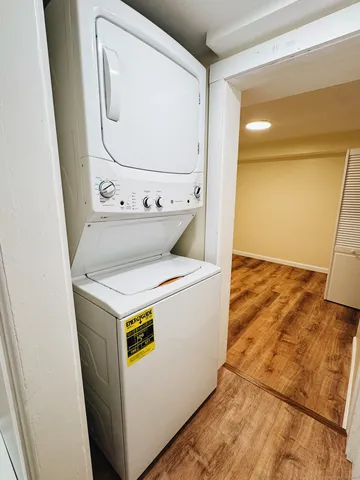 $1,400 | 45 Church Street, Groton, CT 06340