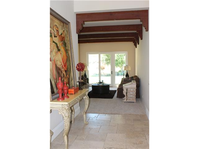 3667 Purer Road Escondido, CA 92029 - Photo 4 of 24 OPEN ROOMS, GENEROUS SIZE WINDOWS AND SLIDING GLASS DOORS THROUGH OUT.