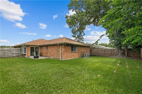 $335,000 | 4144 Bordeaux Drive, Kenner, LA 70065