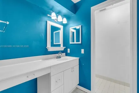 $379,000 | 8209 Waterford Avenue, Fort Lauderdale, FL 33321