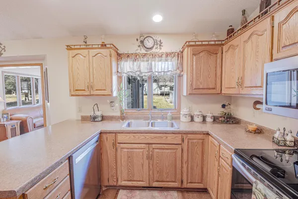 $389,900 | 2407 Tranquility Drive, St. Cloud, MN 56301