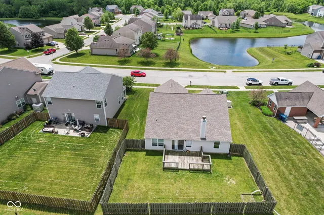 $275,000 | 10522 Hunters Crossing Boulevard, Indianapolis, IN 46239