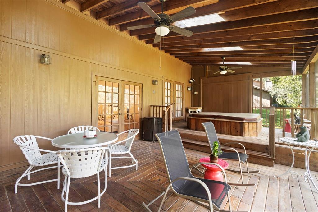 920 Shady Branch Trail DeLand, FL 32724 - Photo 44 of 46 a dining room with furniture and window