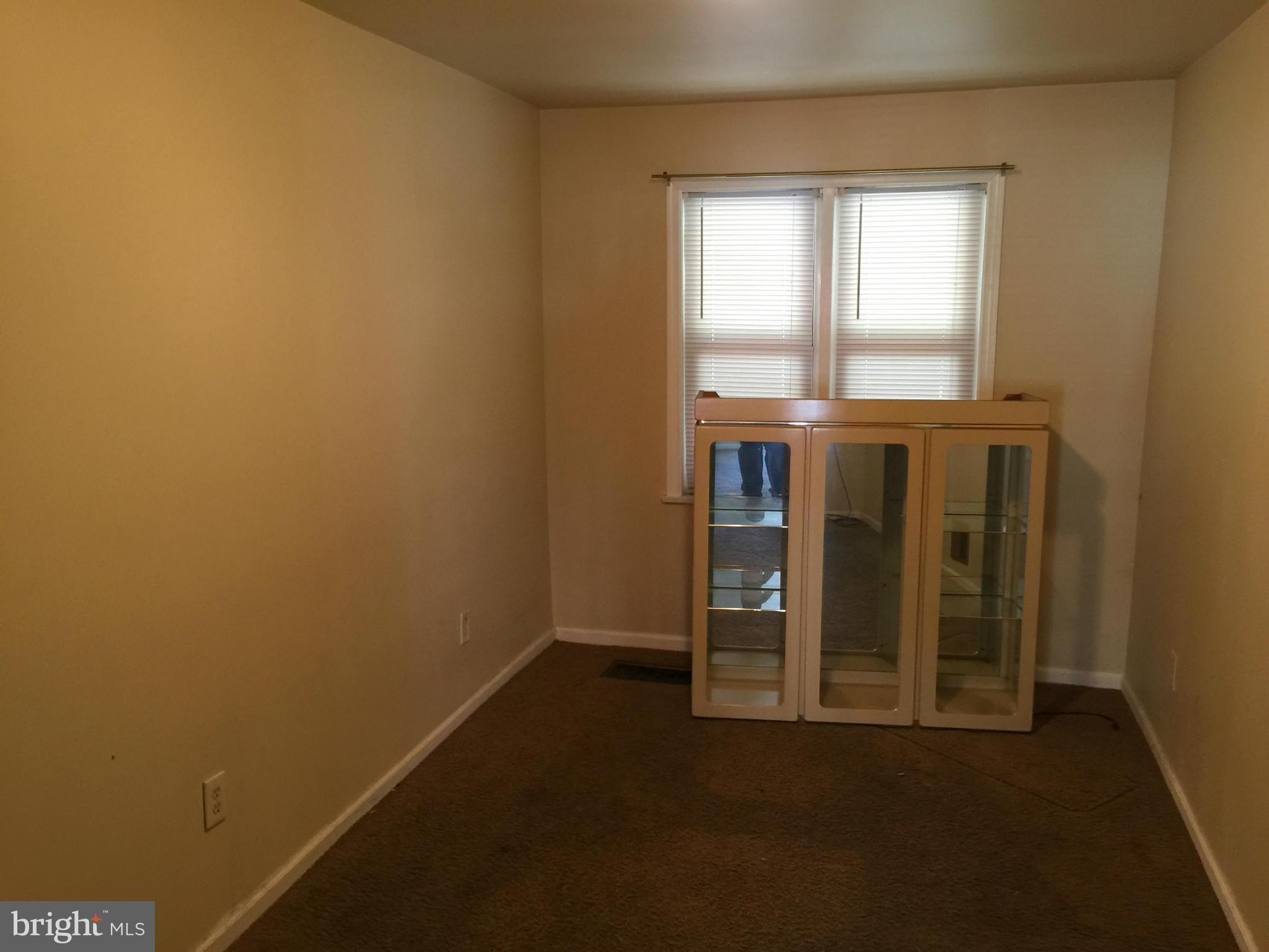 2438 Terra Firma Road Baltimore, MD 21225 - Photo 14 of 20 Dining Room