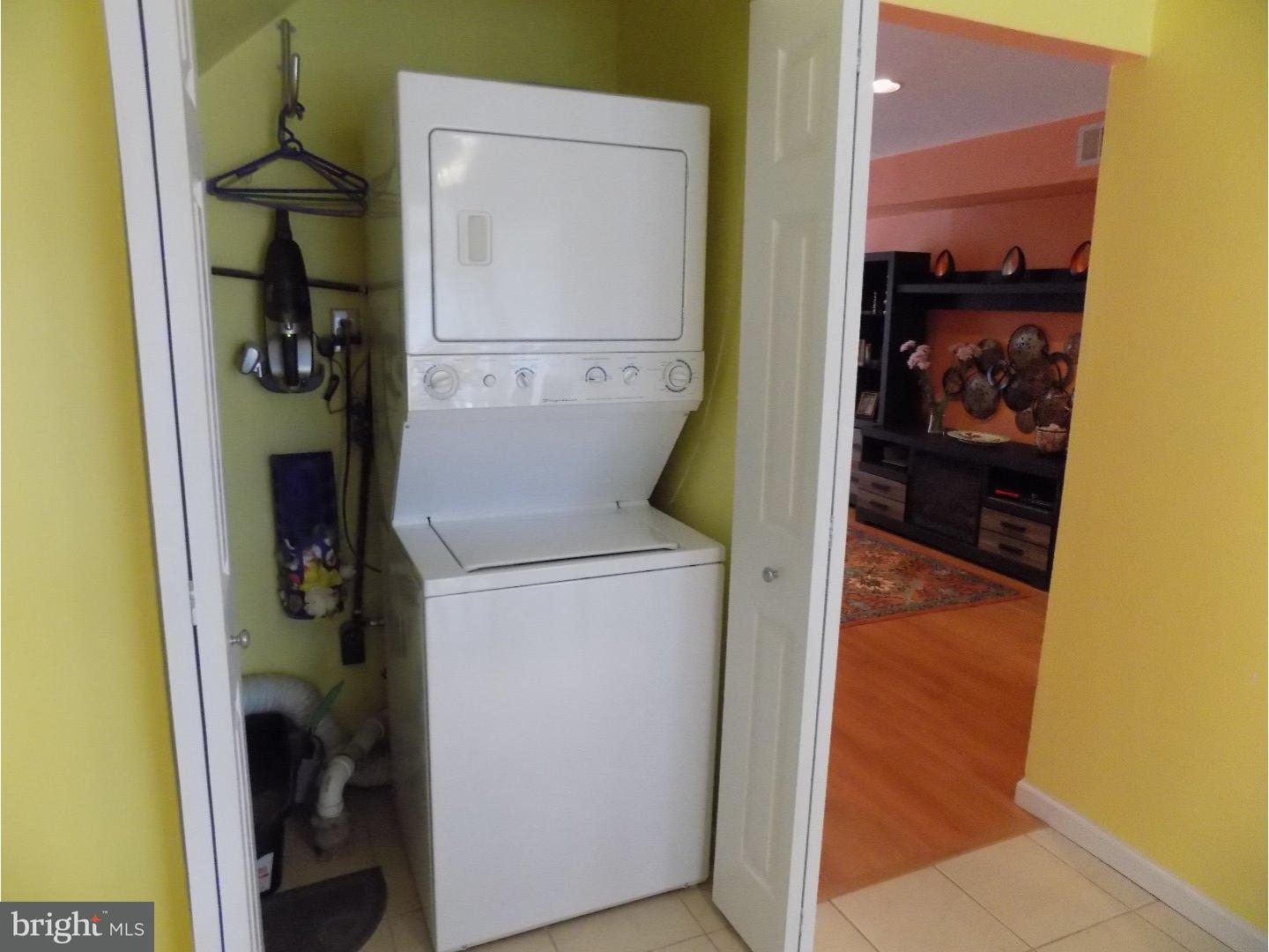 11845 Academy Road, Unit C7 Philadelphia, PA 19154 - Photo 15 of 22