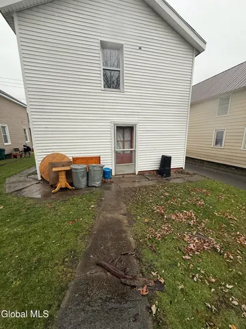 $125,000 | 10 East Green Street, Johnstown, NY 12095