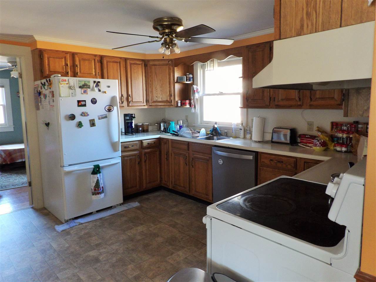 292 Stark Road Conway, NH 03813 - Photo 7 of 40