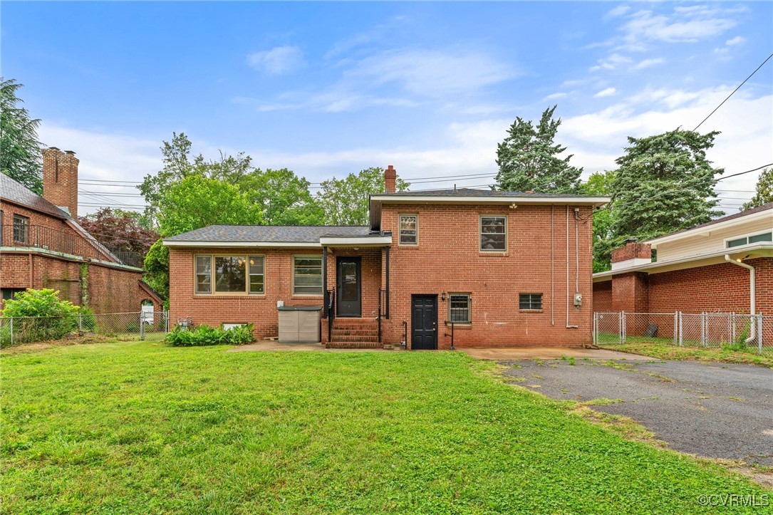 2503 Brook Road Richmond, VA 23220 - Photo 27 of 28 Gallery Image 27
