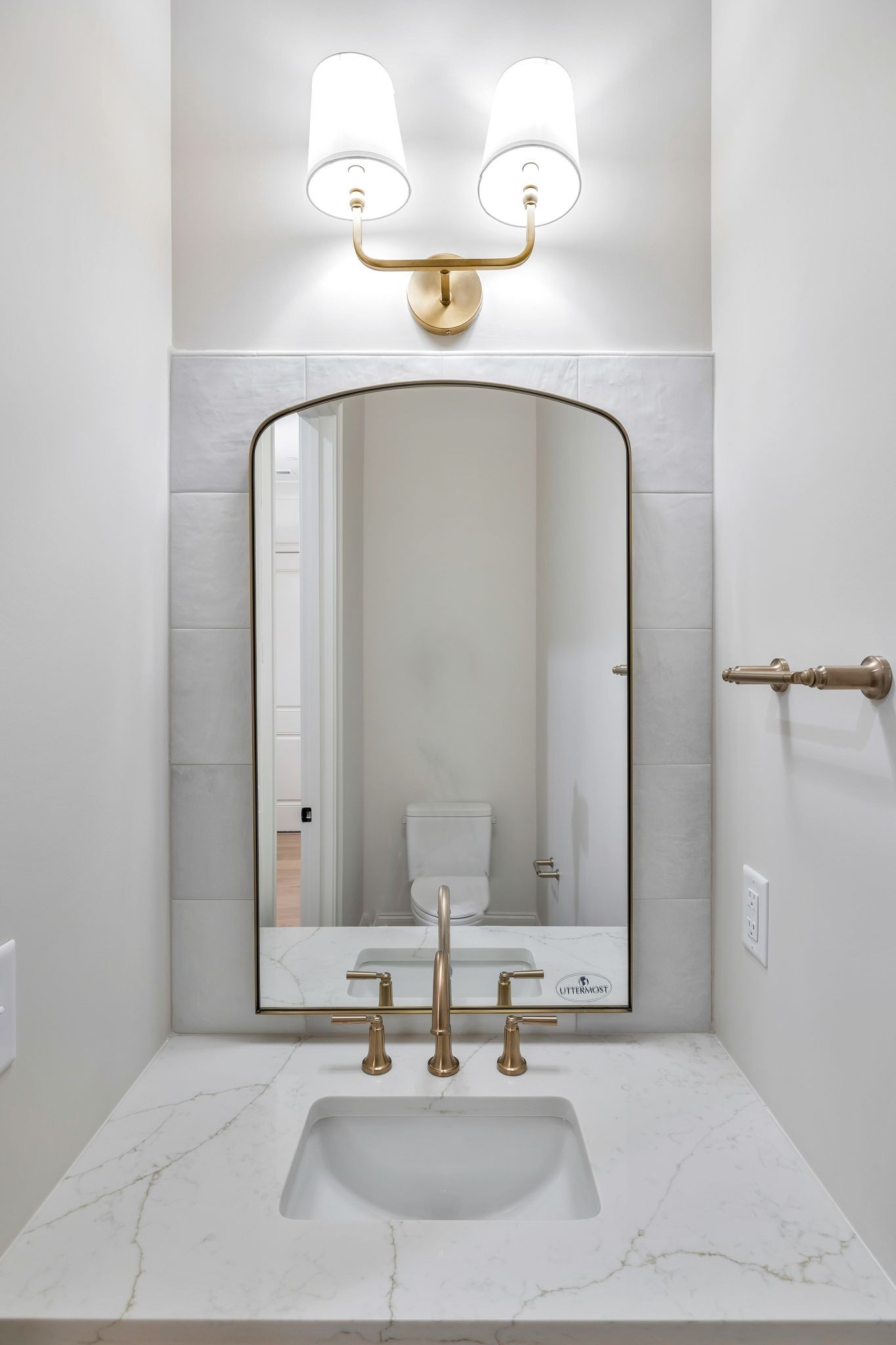 6037 Whitman Road, Unit 202 Franklin, TN 37064 - Photo 15 of 51 a bathroom with a sink and a mirror