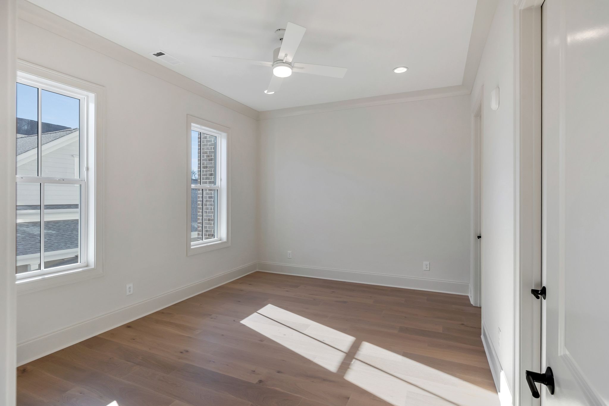 6037 Whitman Road, Unit 202 Franklin, TN 37064 - Photo 35 of 51 an empty room with windows and closet