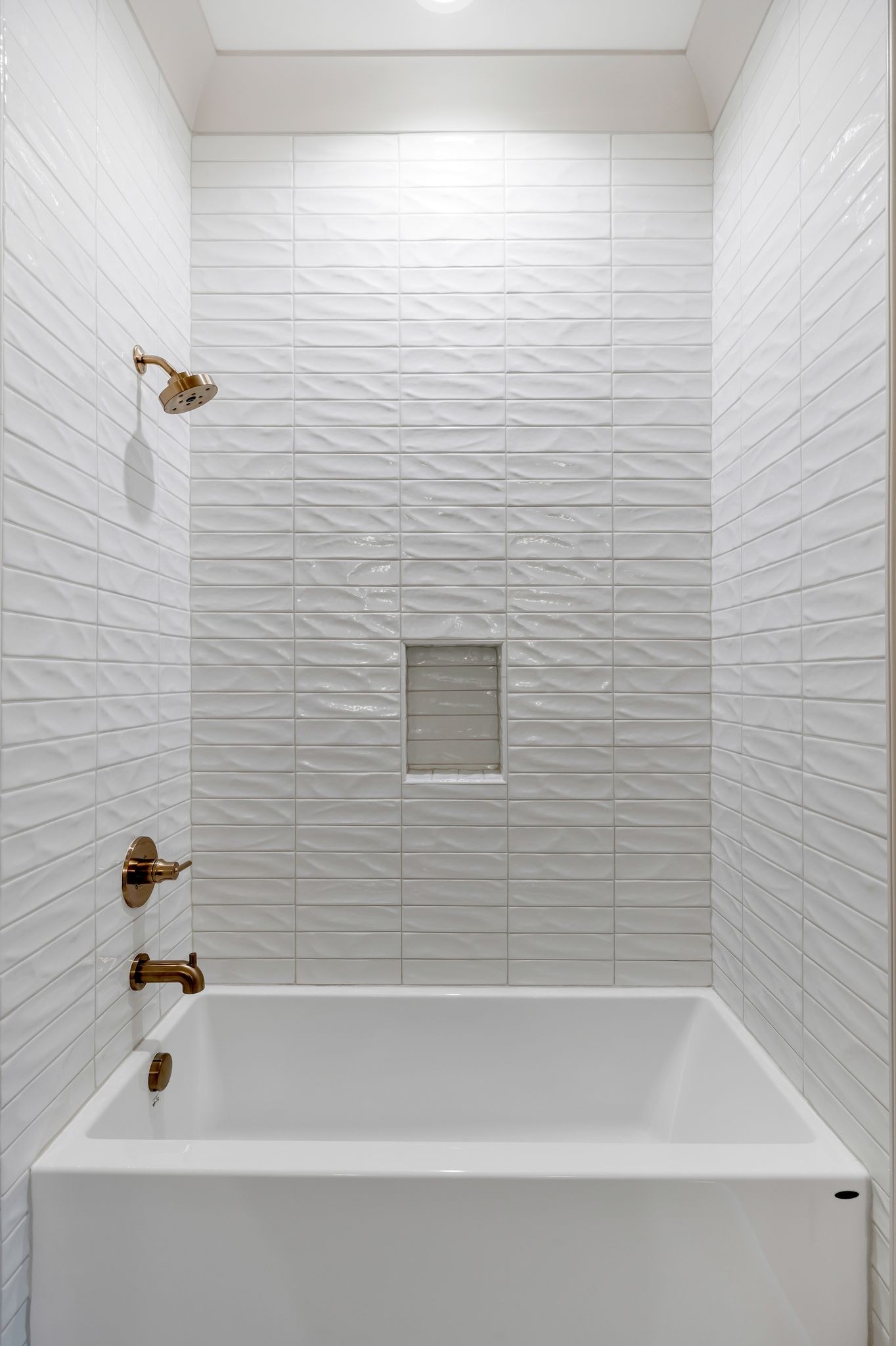 6037 Whitman Road, Unit 202 Franklin, TN 37064 - Photo 40 of 51 a bathroom with a bathtub
