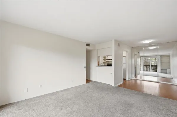 $1,450 | 4845 Cedar Springs Road, Unit 267, Dallas, TX 75219