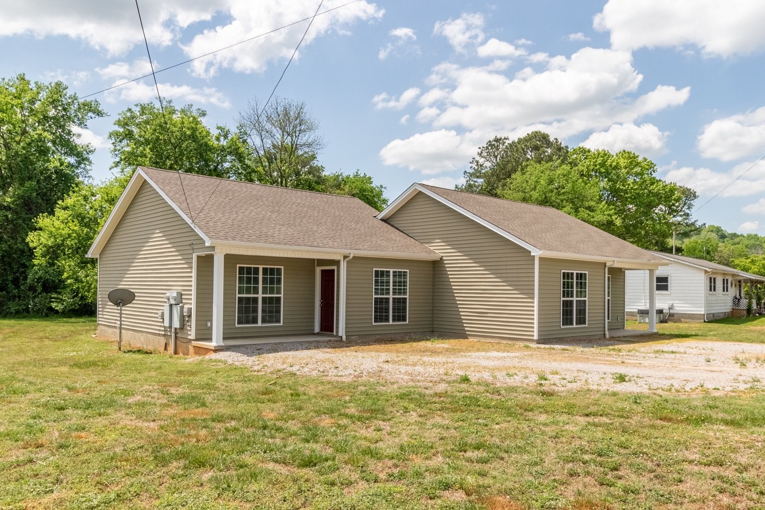 221 Fry Lane Pulaski, TN 38478 - Photo 2 of 28