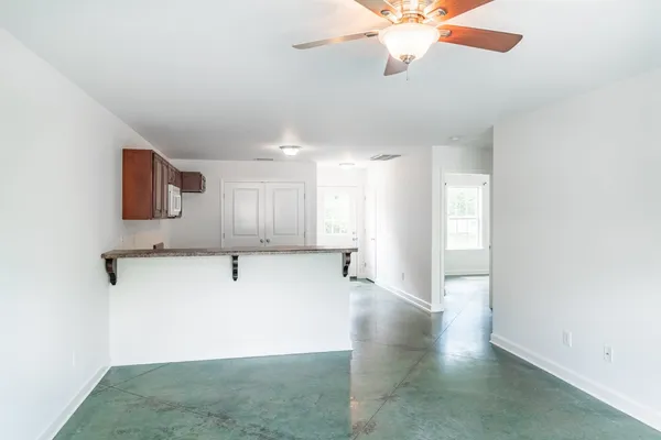 $299,900 | 221 Fry Lane, Pulaski, TN 38478
