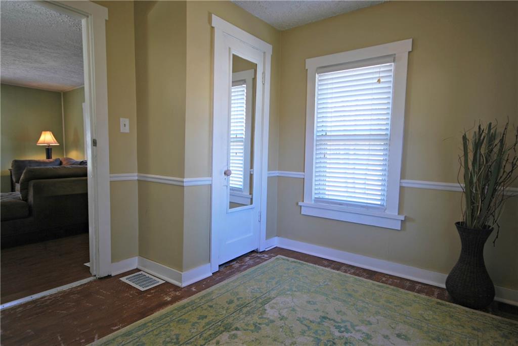 873 Terrace Lake Road Columbus, IN 47201 - Photo 12 of 25 Gallery Image 12