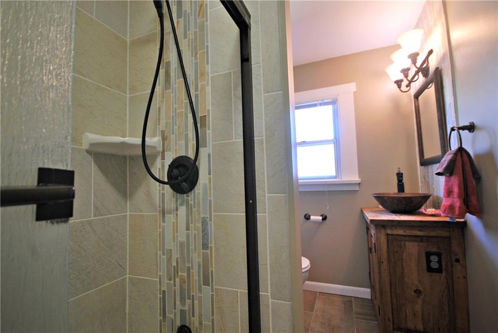 873 Terrace Lake Road Columbus, IN 47201 - Photo 15 of 25 Gallery Image 15
