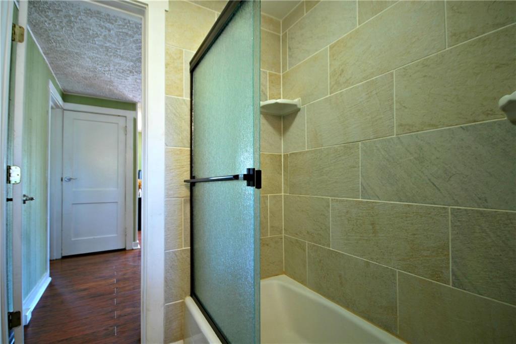 873 Terrace Lake Road Columbus, IN 47201 - Photo 16 of 25 Gallery Image 16