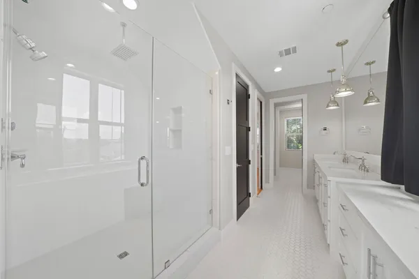 $3,100 | 5343 Larkin Street, Houston, TX 77007