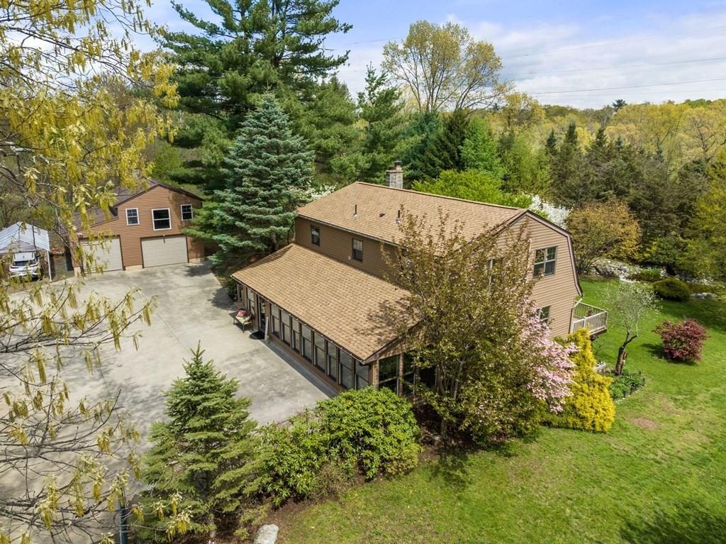575 Piper Road West Springfield, MA 01089 - Photo 32 of 40 an aerial view of a house with a yard and large trees
