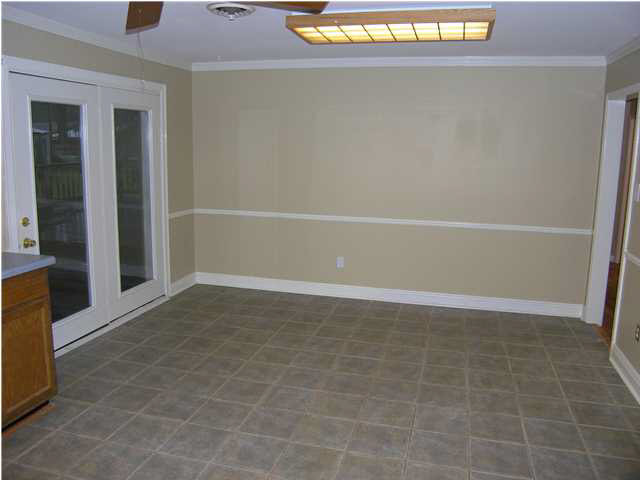 1205 Post Road Clinton, MS 39056 - Photo 3 of 13 dining area