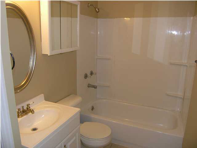 1205 Post Road Clinton, MS 39056 - Photo 6 of 13 hall bath