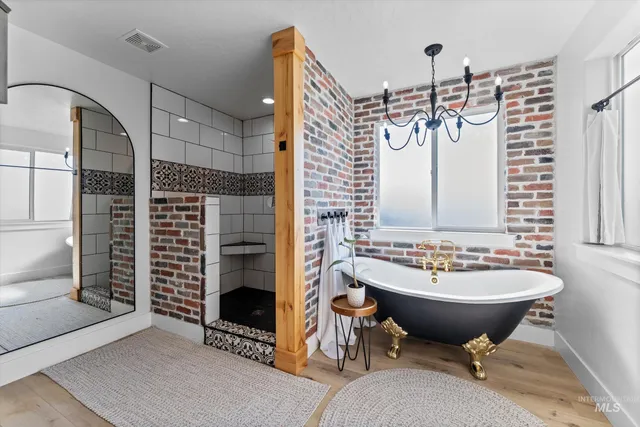 $999,900 | 2462 Succor Creek Road, Homedale, ID 83628