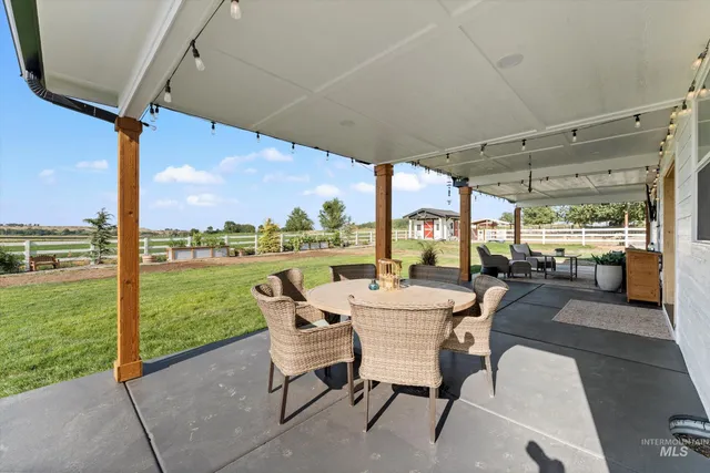 $999,900 | 2462 Succor Creek Road, Homedale, ID 83628