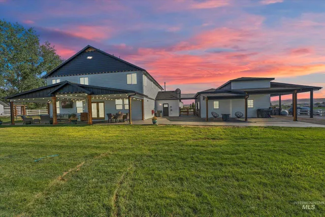 $999,900 | 2462 Succor Creek Road, Homedale, ID 83628