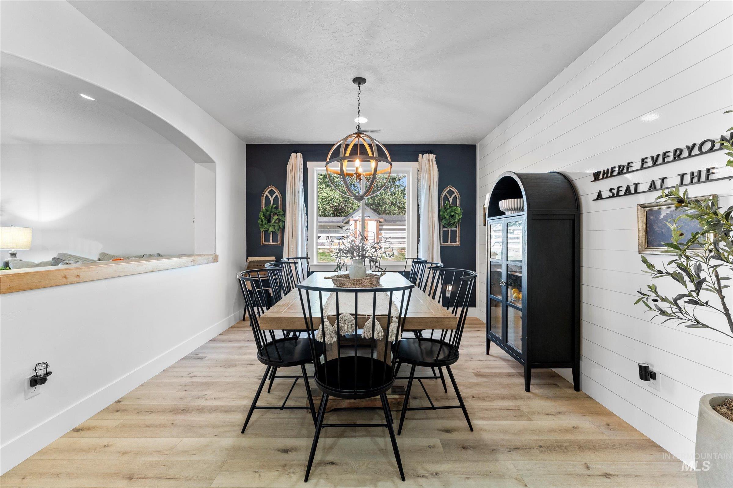 2462 Succor Creek Road Homedale, ID 83628 - Photo 8 of 35