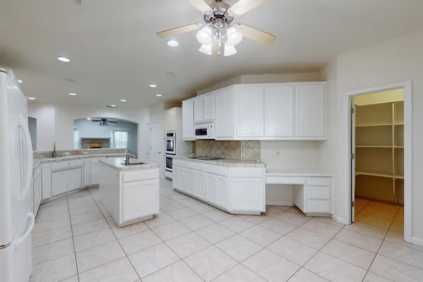 $699,999 | 1983 Hooper Road, Yuba City, CA 95993