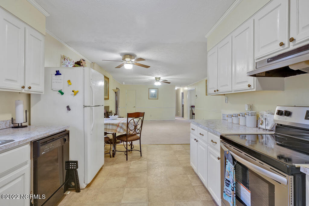 361 Country Club Road Whiteville, NC 28472 - Photo 18 of 33 361CountryClubRoad-17