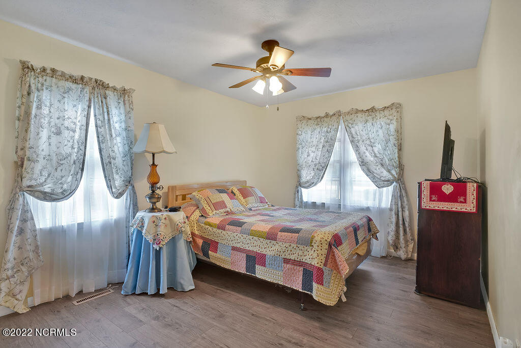361 Country Club Road Whiteville, NC 28472 - Photo 21 of 33 361CountryClubRoad-21