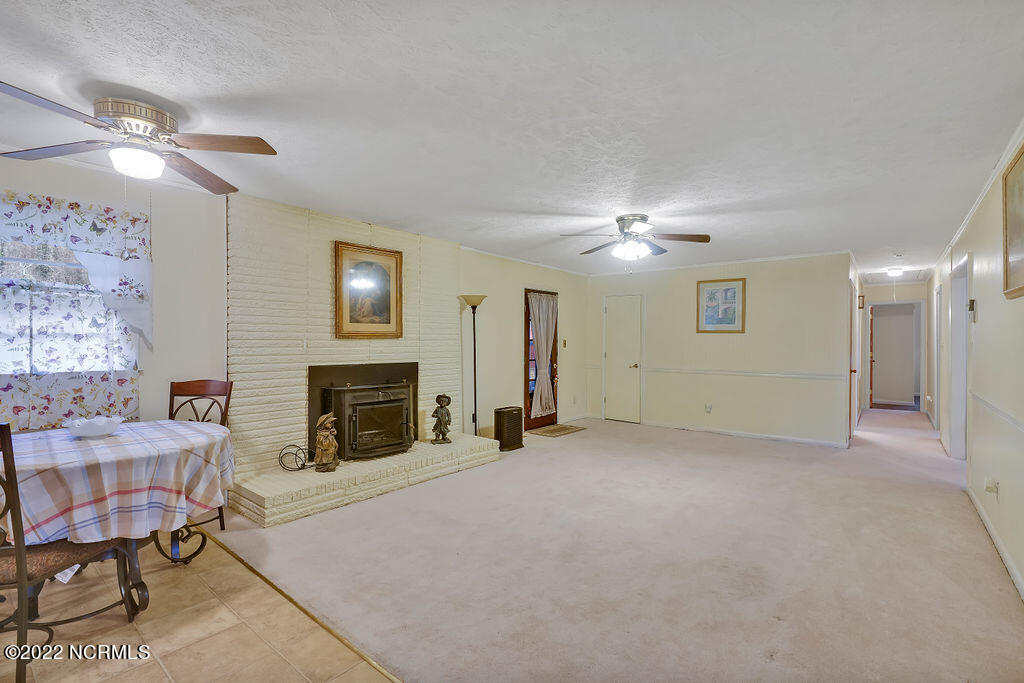 361 Country Club Road Whiteville, NC 28472 - Photo 9 of 33 361CountryClubRoad-07