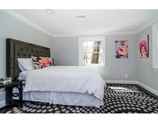 59 Thackeray Road Wellesley, MA 02481 - Photo 17 of 29