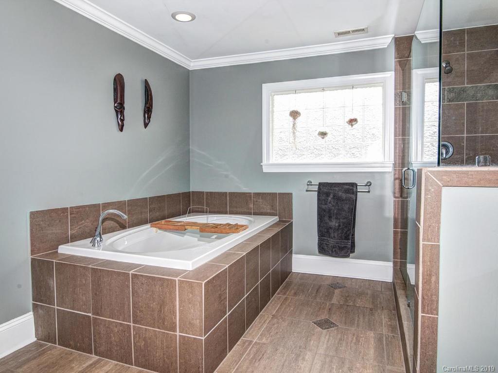1701 Club Road Charlotte, NC 28205 - Photo 19 of 30 Gallery Image 19