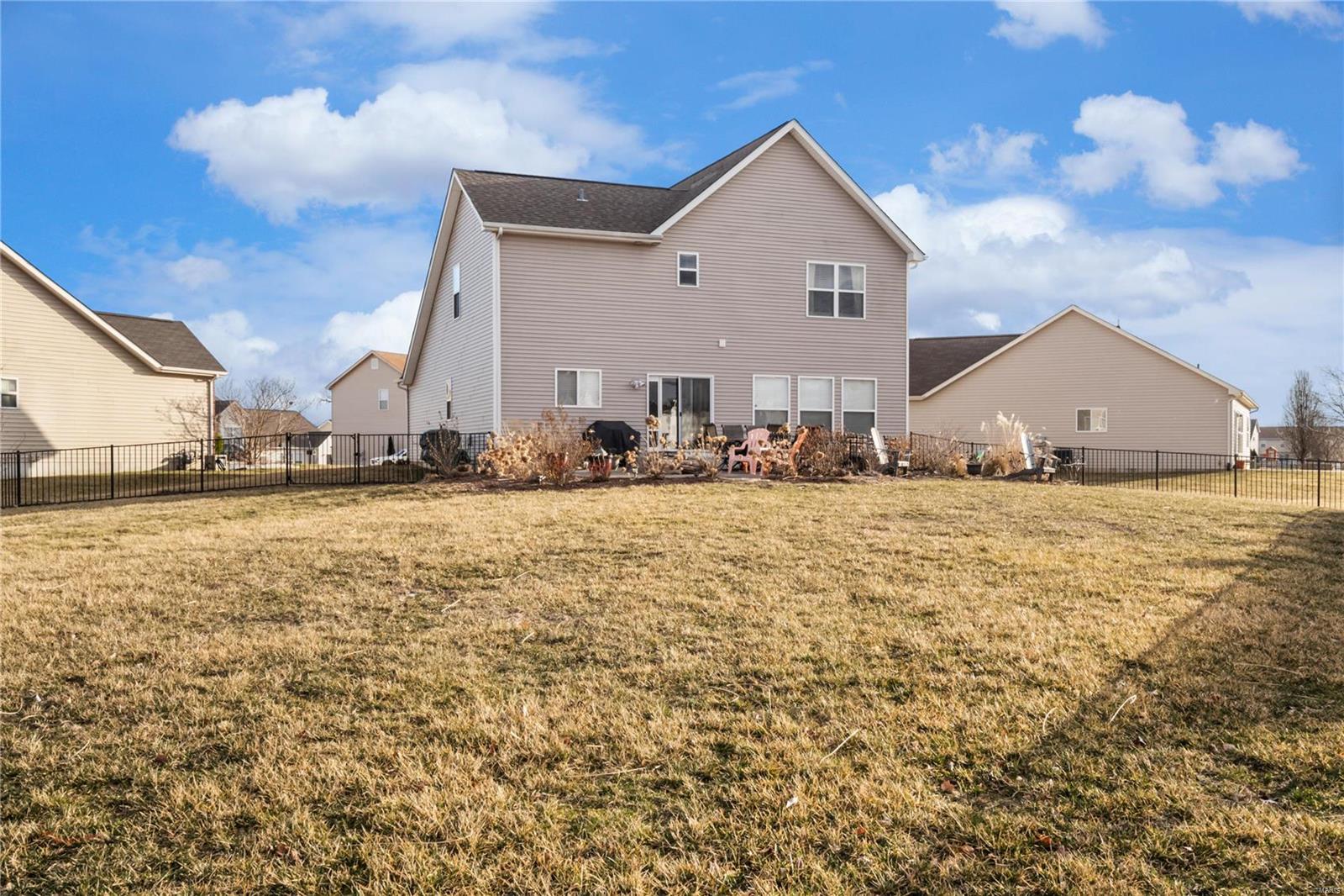 1029 Hawkridge Belleville, IL 62221 - Photo 22 of 24 Gallery Image 22