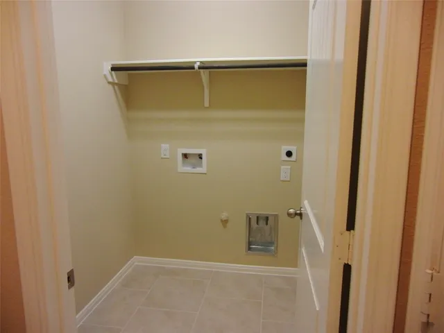 $2,750 | 5507 Claymore Meadow Lane, Spring, TX 77389