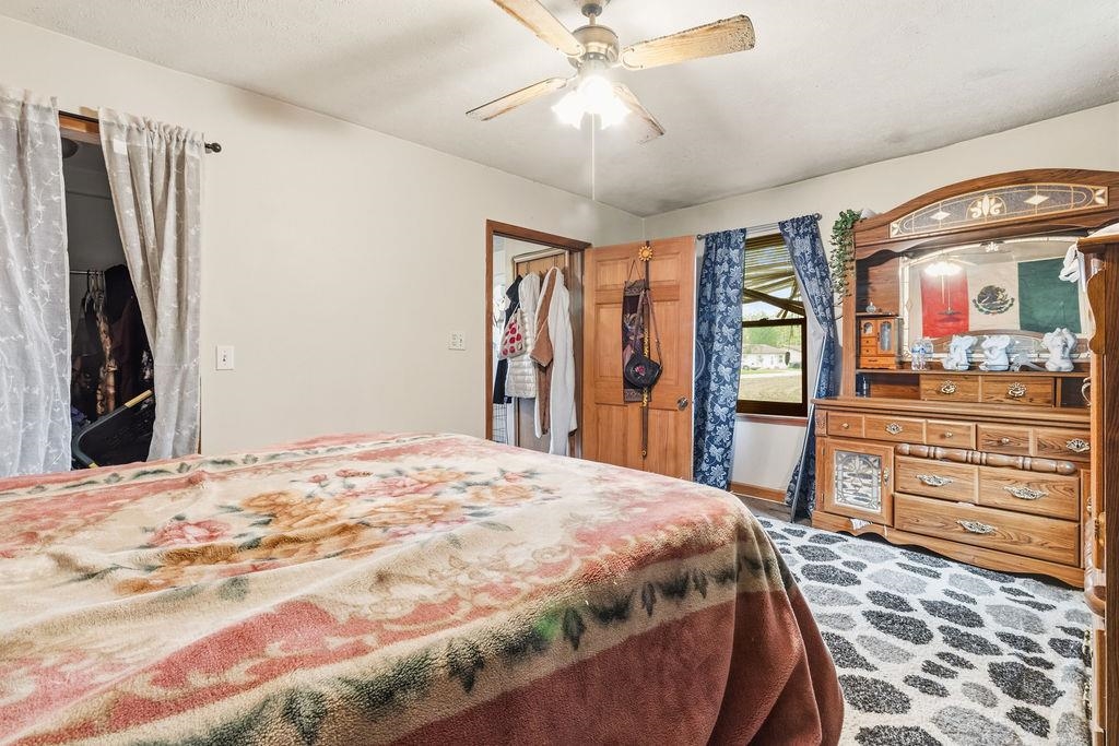 320 West Walnut Street Akron, IN 46910 - Photo 8 of 36