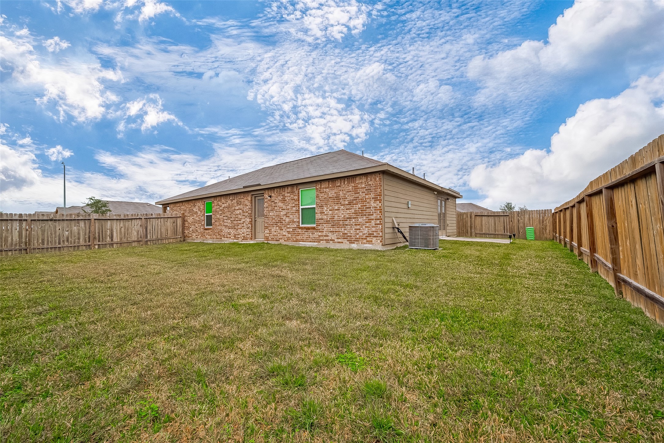 9915 Garnet Grove Drive Rosharon, TX 77583 - Photo 33 of 43