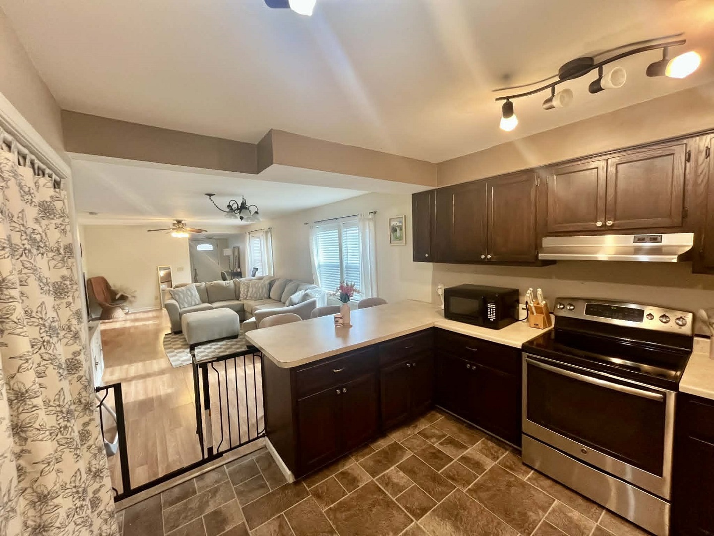 511 East Herrin Street Herrin, IL 62948 - Photo 11 of 16